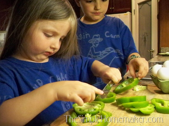 How To Create a Natural Learning Environment at Home for Preschoolers and Kindergartners