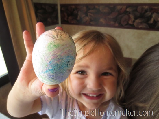 Creative Egg Decorating for Kids -- No Dye Required!