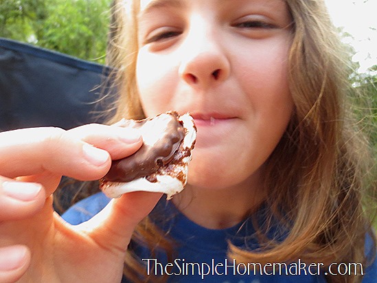 Simple {Nearly} Messless S’mores